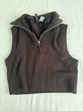 Sleeveless Zip-Front Knit Sweater Vest
